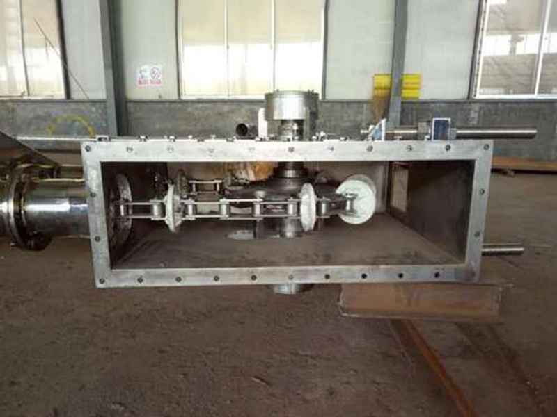 管鏈輸送機(jī)