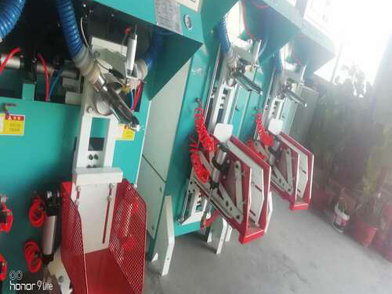 氣動(dòng)推袋包裝機(jī)