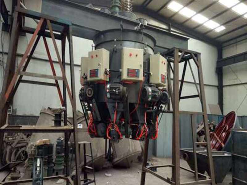 八嘴旋轉包裝機