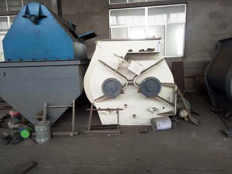 雙軸無重力攪拌機